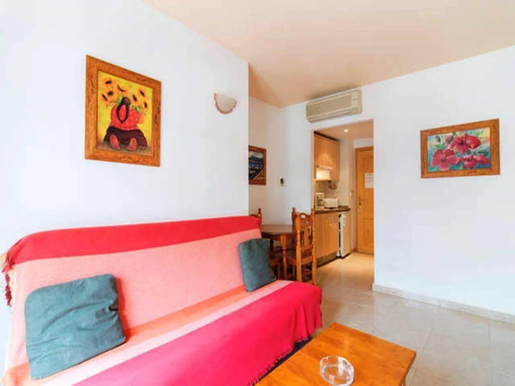 Vicenta Apartaments Torremolinos Eksteriør bilde
